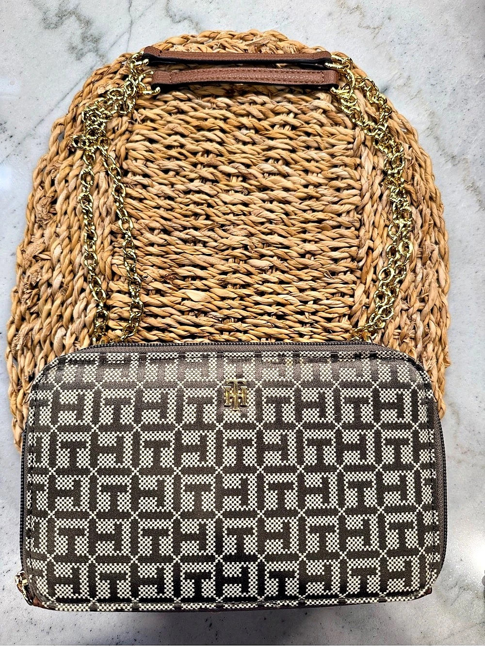 Tommy Hilfiger Monogram Chain Strap Bag Brown & Tan